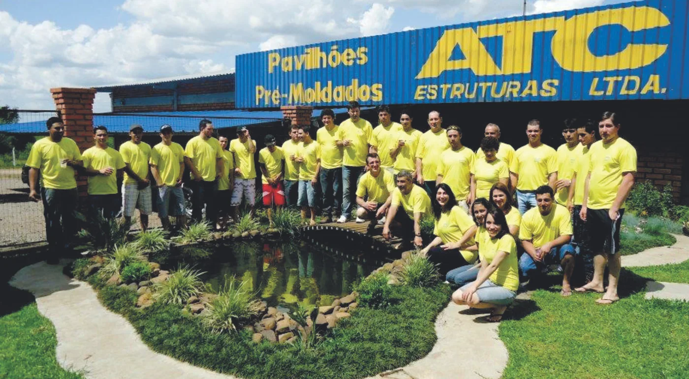 Quadro de funcionários da ATC Estruturas em 2005